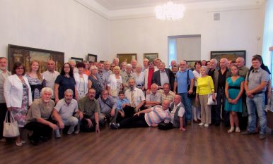 Художники Пензы на выставке Ю. Карасева